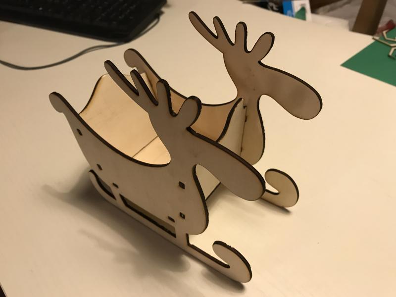 laser-reindeers-plywood